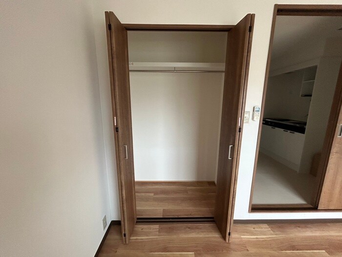 物件内観写真13　(収納)