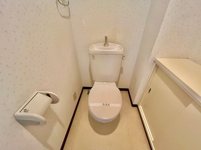 物件内観写真12　(トイレ)