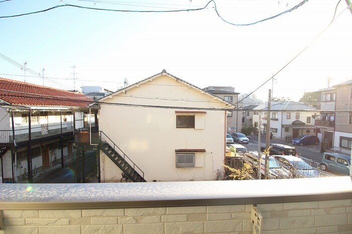 物件内観写真16　(室内からの展望)