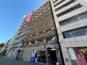 ルネッサンス新梅田ビル外観写真