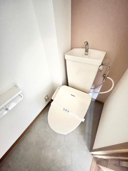 物件内観写真10　(トイレ)