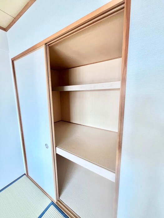 物件内観写真18　(収納)