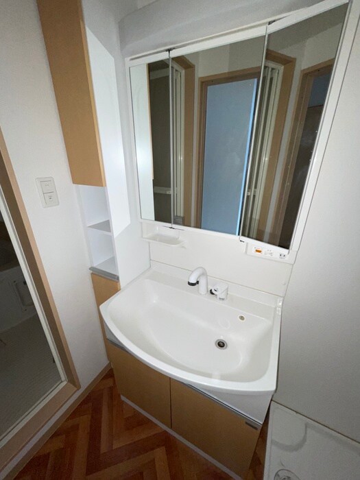 物件内観写真13　(洗面)