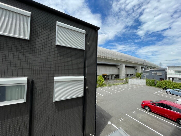 物件内観写真21　(室内からの展望)