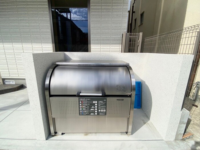 物件外観写真6　(建物設備)