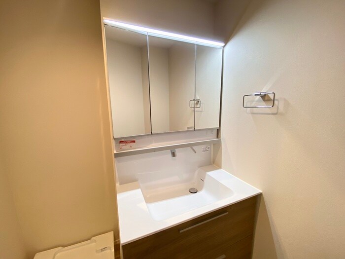 物件内観写真12　(洗面)