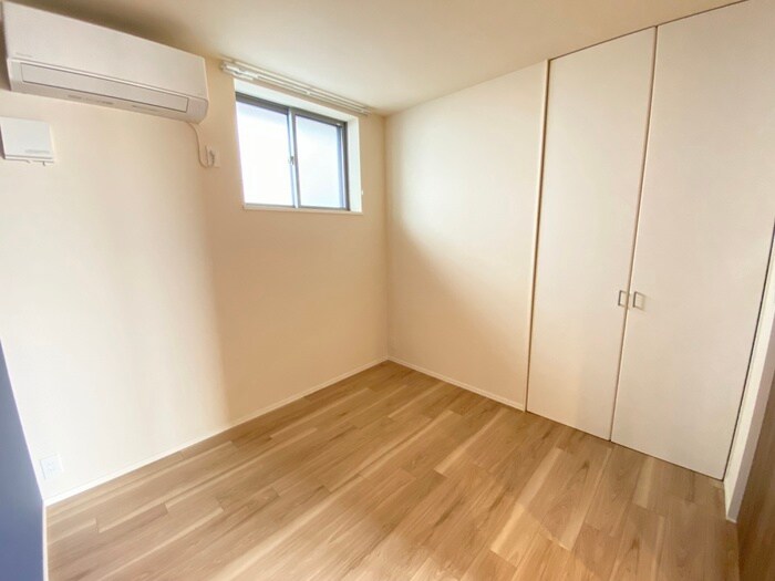 物件内観写真16　(居室)