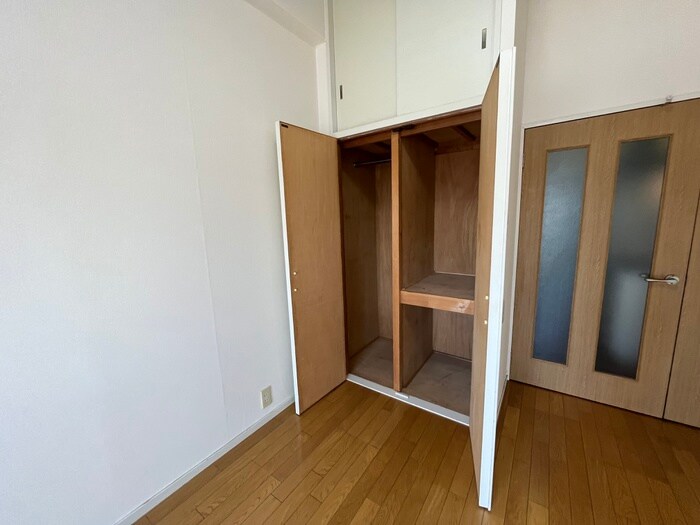 物件内観写真14　(収納)
