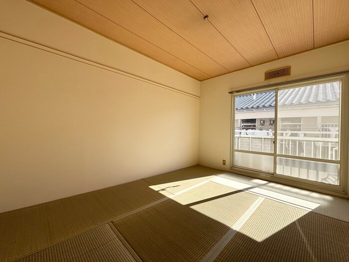 物件内観写真13　(居室)