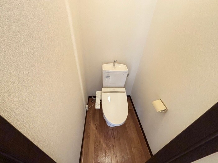 物件内観写真17　(トイレ)