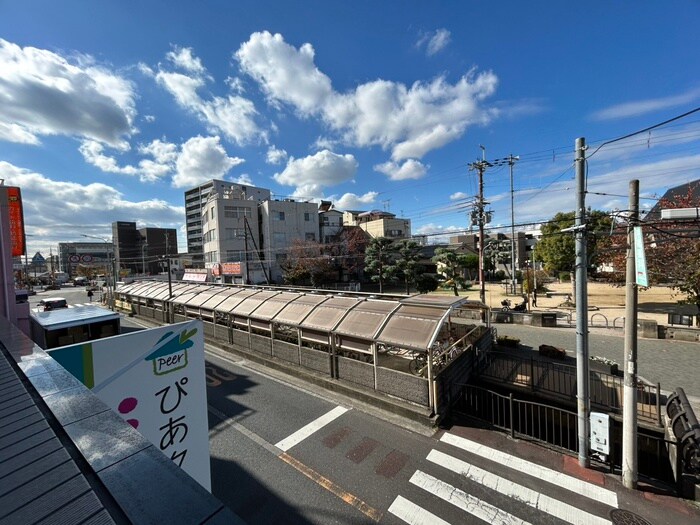 物件内観写真15　(室内からの展望)