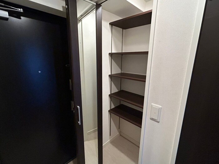 物件内観写真21　(収納)