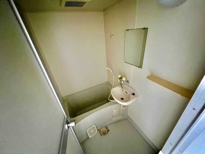 物件内観写真8　(バス／シャワールーム等)