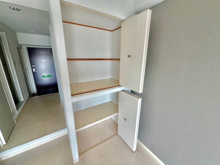 物件内観写真11　(収納)