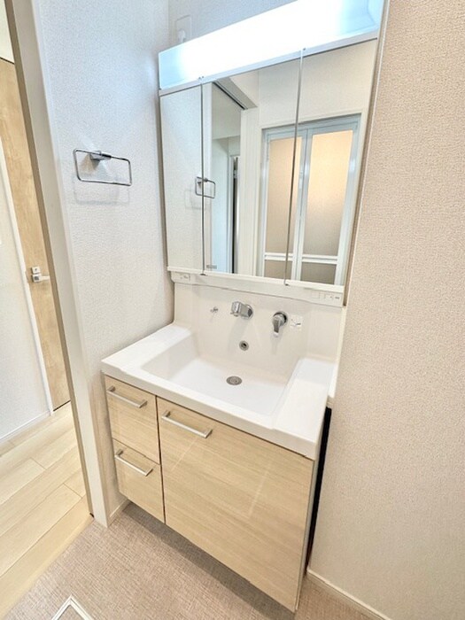 物件内観写真15　(洗面)