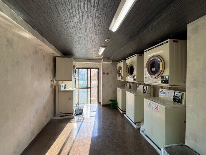 物件外観写真3　(建物設備)