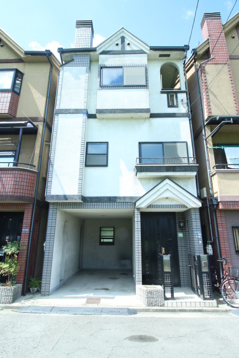 柳田町貸家