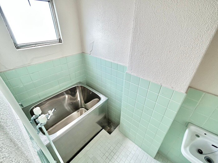 物件内観写真12　(バス／シャワールーム等)