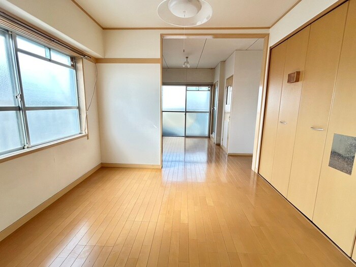物件内観写真15　(居室)