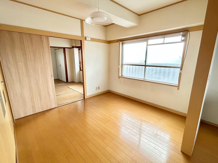 物件内観写真19　(居室)