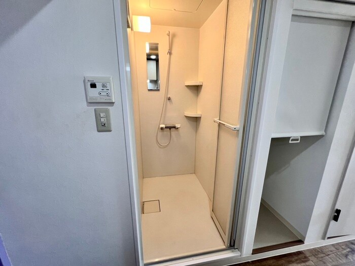 物件内観写真12　(バス／シャワールーム等)