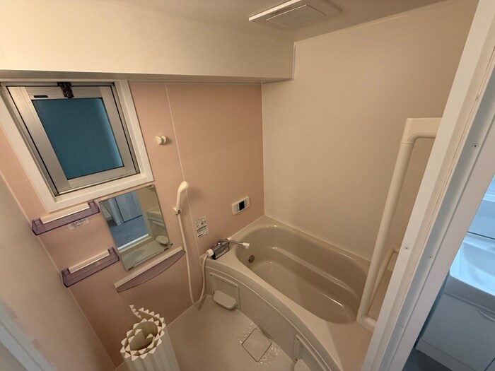 物件内観写真6　(バス／シャワールーム等)