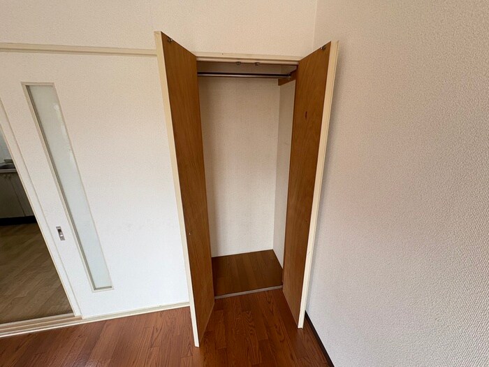 物件内観写真15　(収納)