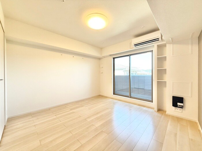 物件内観写真9　(居室)