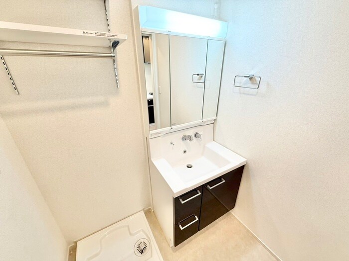 物件内観写真13　(洗面)