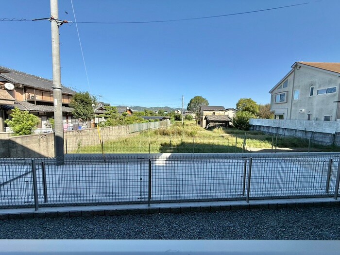 物件内観写真20　(室内からの展望)