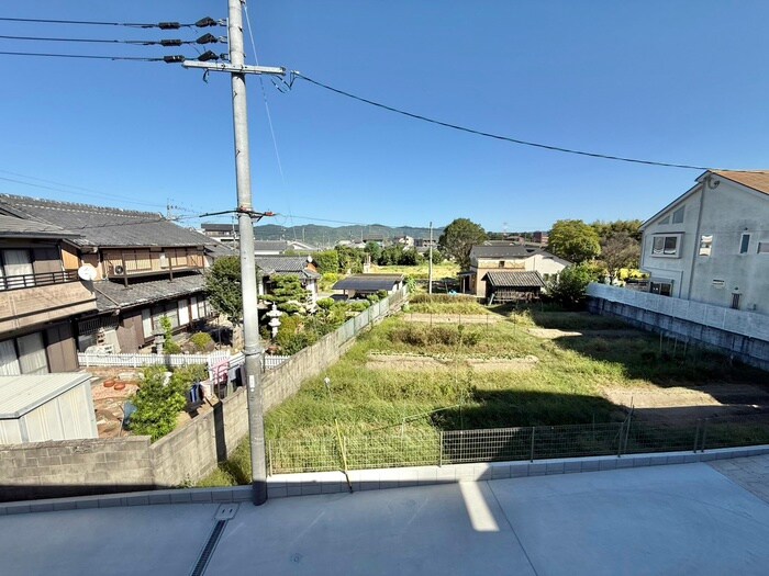 物件内観写真22　(室内からの展望)