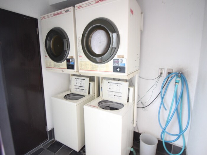 物件外観写真3　(建物設備)