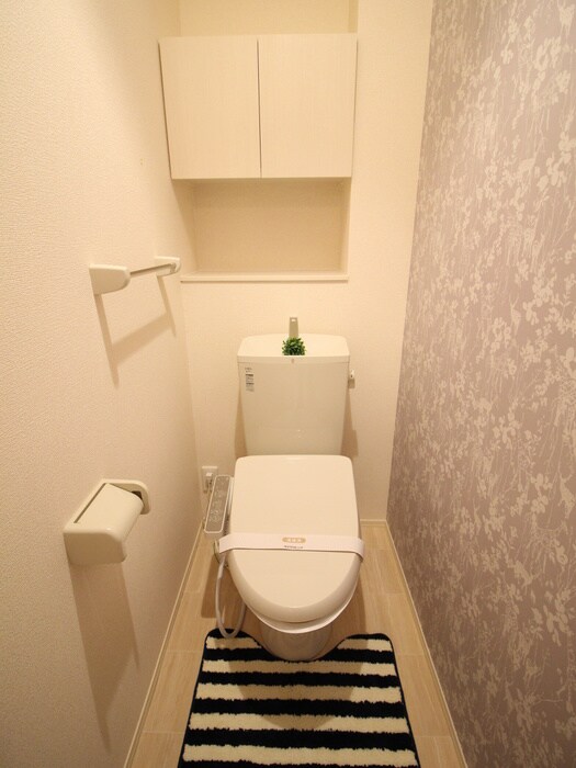 物件内観写真15　(トイレ)