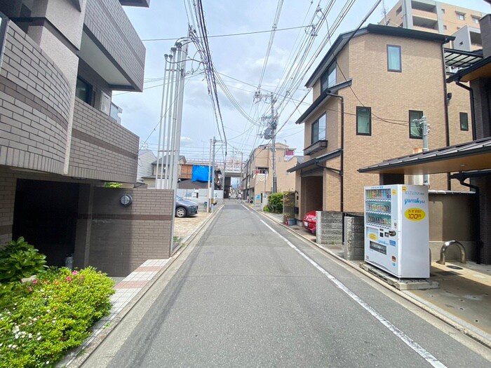 物件外観写真6　(周辺環境)