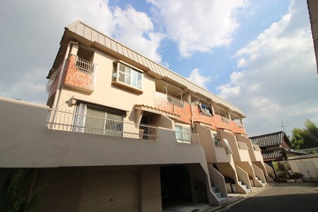陶器北連棟戸建外観写真