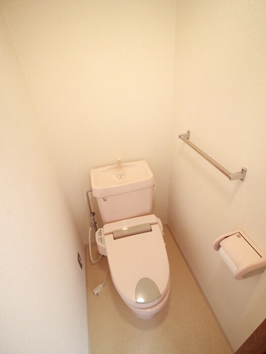 物件内観写真13　(トイレ)