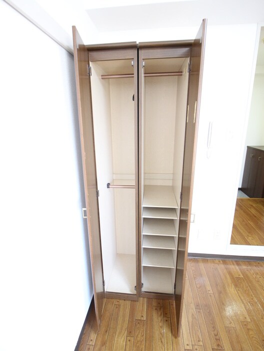 物件内観写真11　(収納)