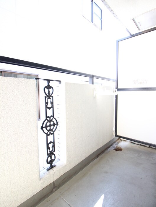 物件内観写真16　(ベランダ・バルコニー)