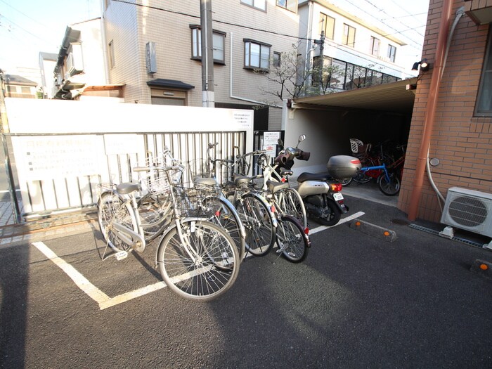 物件外観写真5　(外観写真)