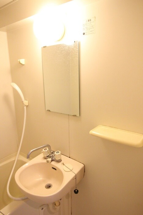 物件内観写真9　(洗面)