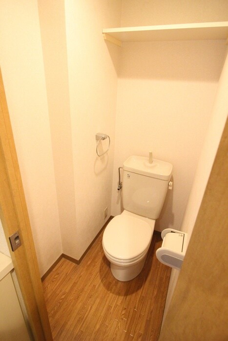 物件内観写真11　(トイレ)