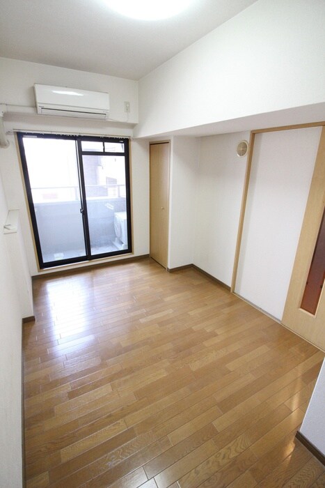 物件内観写真12　(居室)