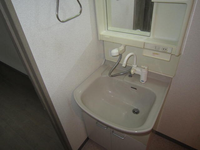 物件内観写真10　(洗面)