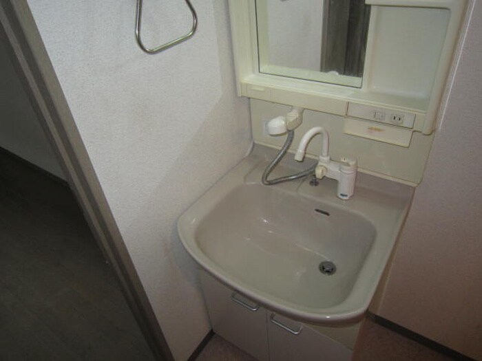 物件内観写真10　(洗面)