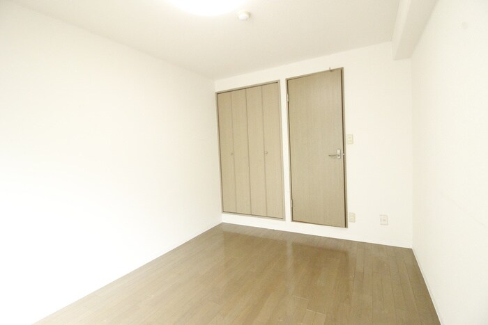 物件内観写真16　(居室)