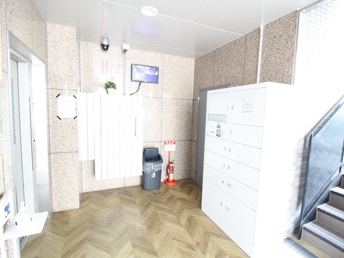 物件外観写真6　(建物設備)