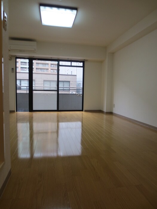 物件内観写真12　(居室)