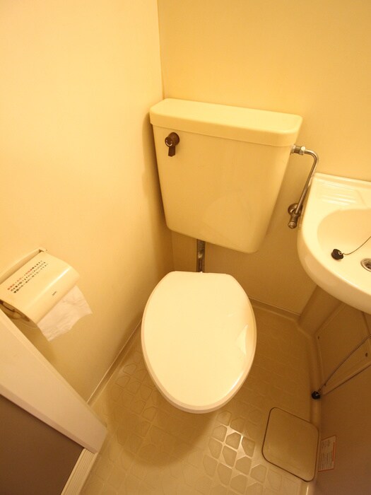 物件内観写真11　(トイレ)