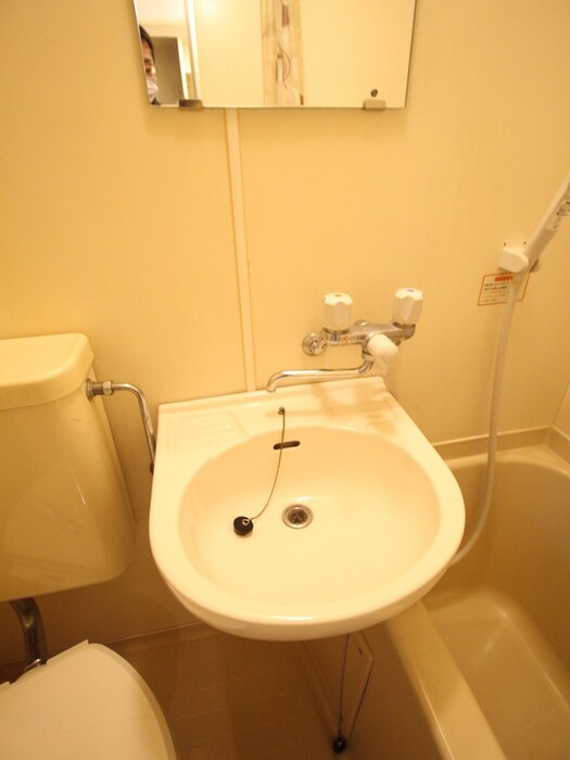 物件内観写真12　(洗面)