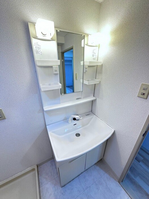 物件内観写真9　(洗面)